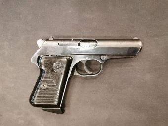 samonabíjecí pistole cz 50 ráže 7,65mm Browning